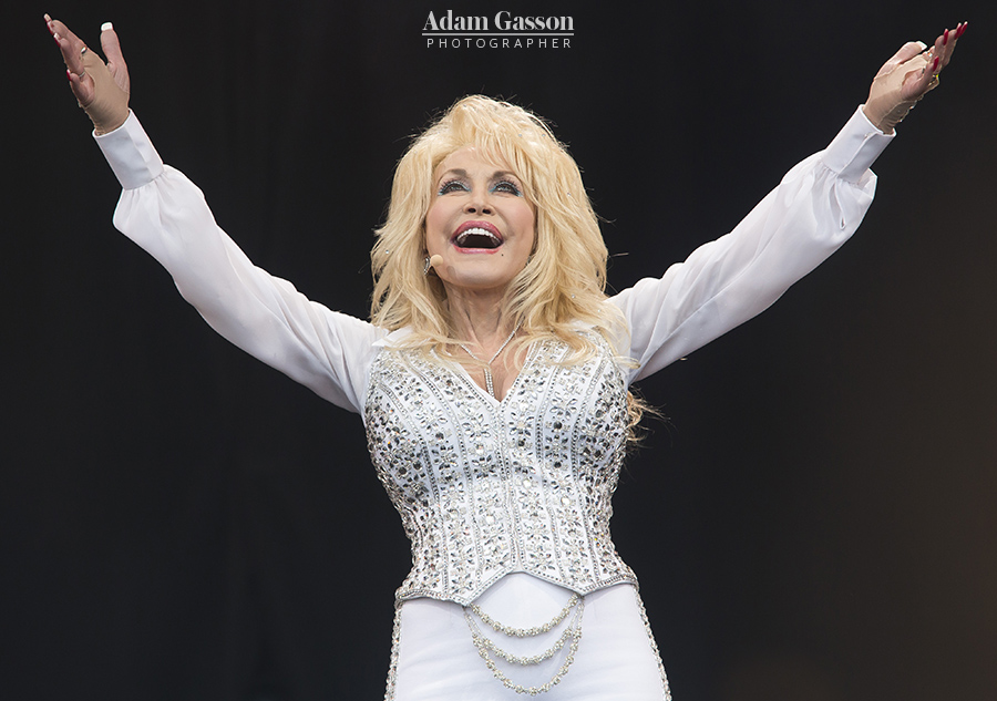 Dolly Parton performs at Glastonbury Festival 2014. Photo by Adam Gasson / adamgasson.com