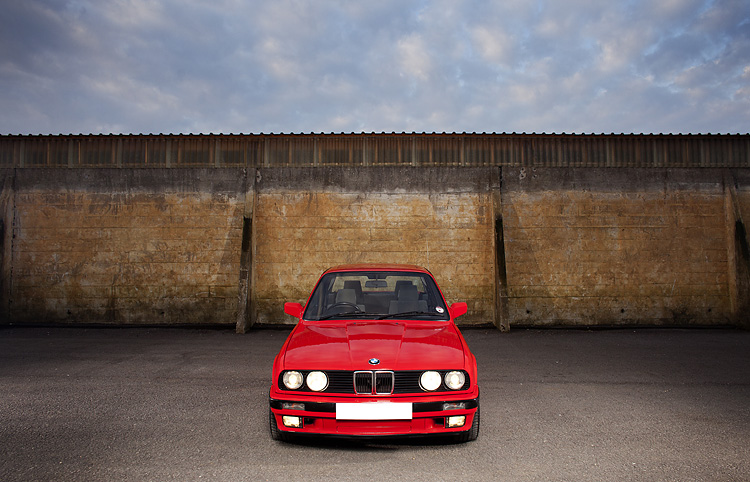 BMW E30 / AdamGasson.com