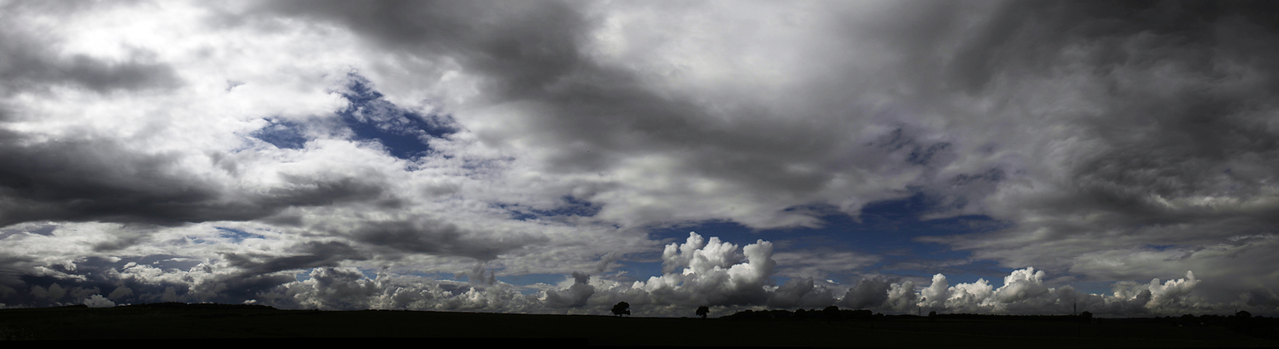 Cloud panoramic, Gloucestershire by Adam Gasson