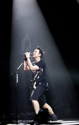 Blink 182 perform at the Motorpoint Arena in Cardiff, Wales by Adam Gasson / threesongsnoflash.net