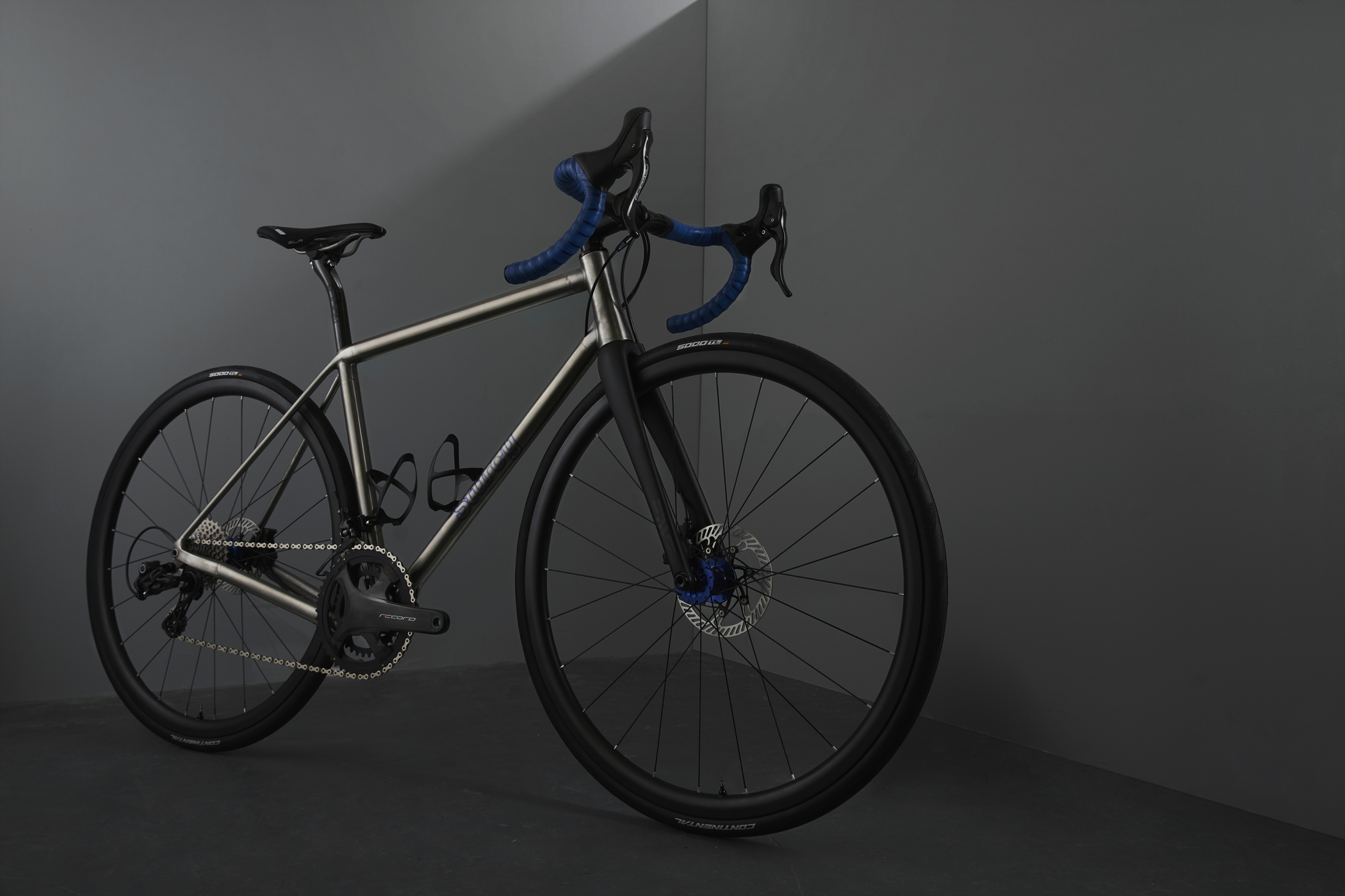 Sturdy Cycles titanium bike 3d printed studio photograph