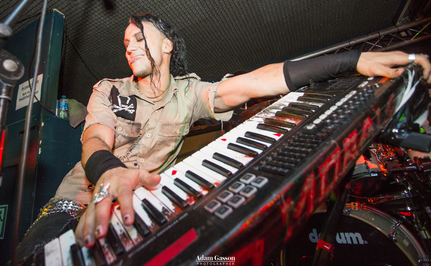 The Defiled live photos